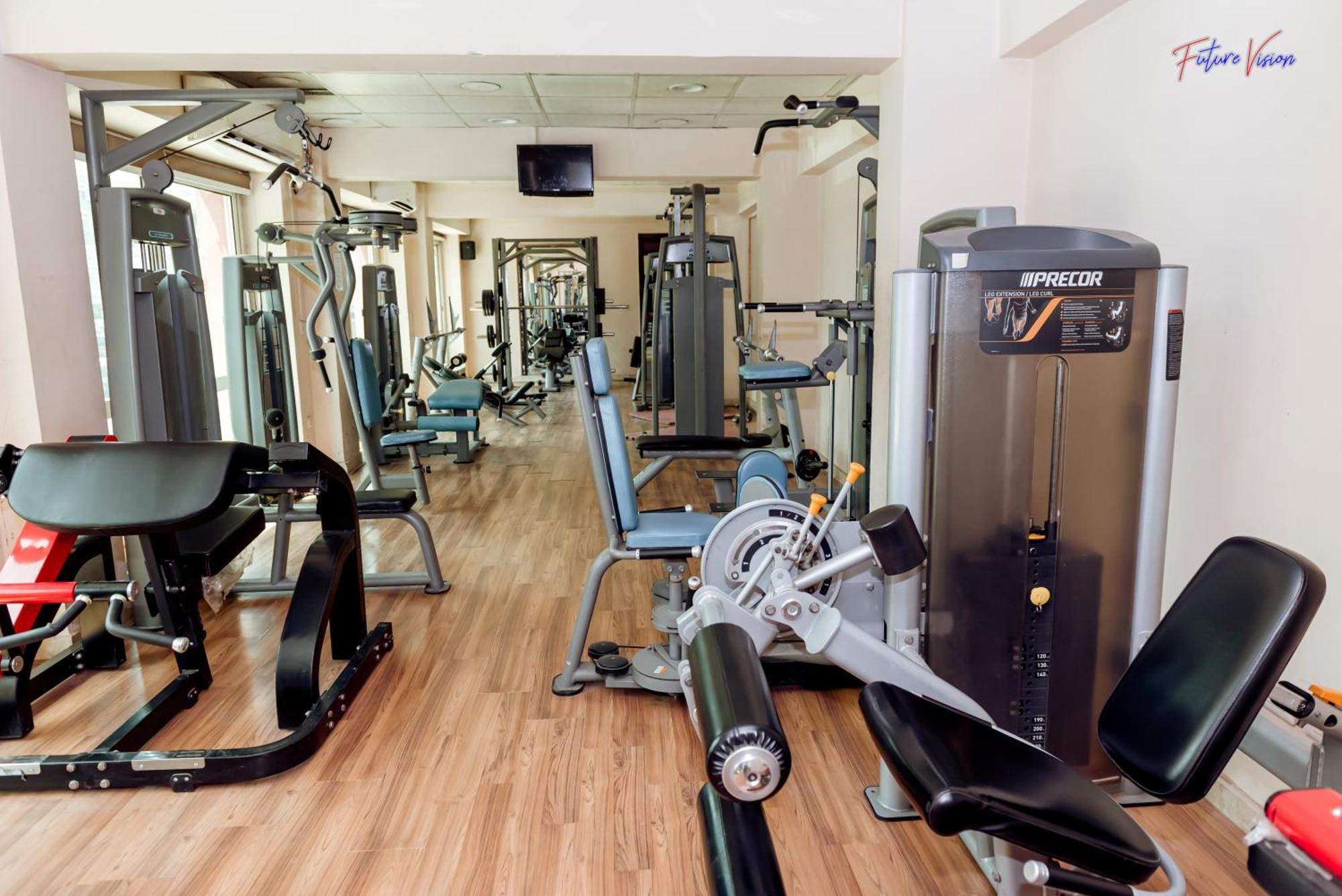 Rehana Plaza Hotel Каир Экстерьер фото The gym at the hotel