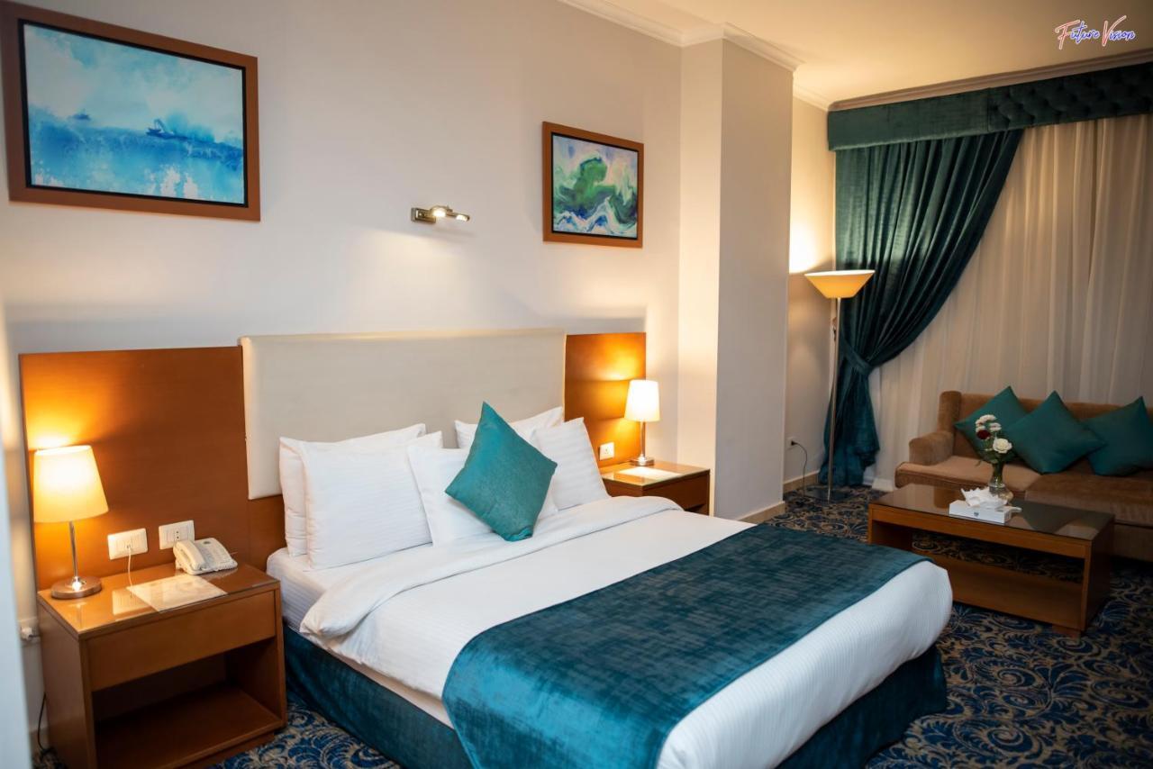Rehana Plaza Hotel Каир Экстерьер фото A room at the hotel